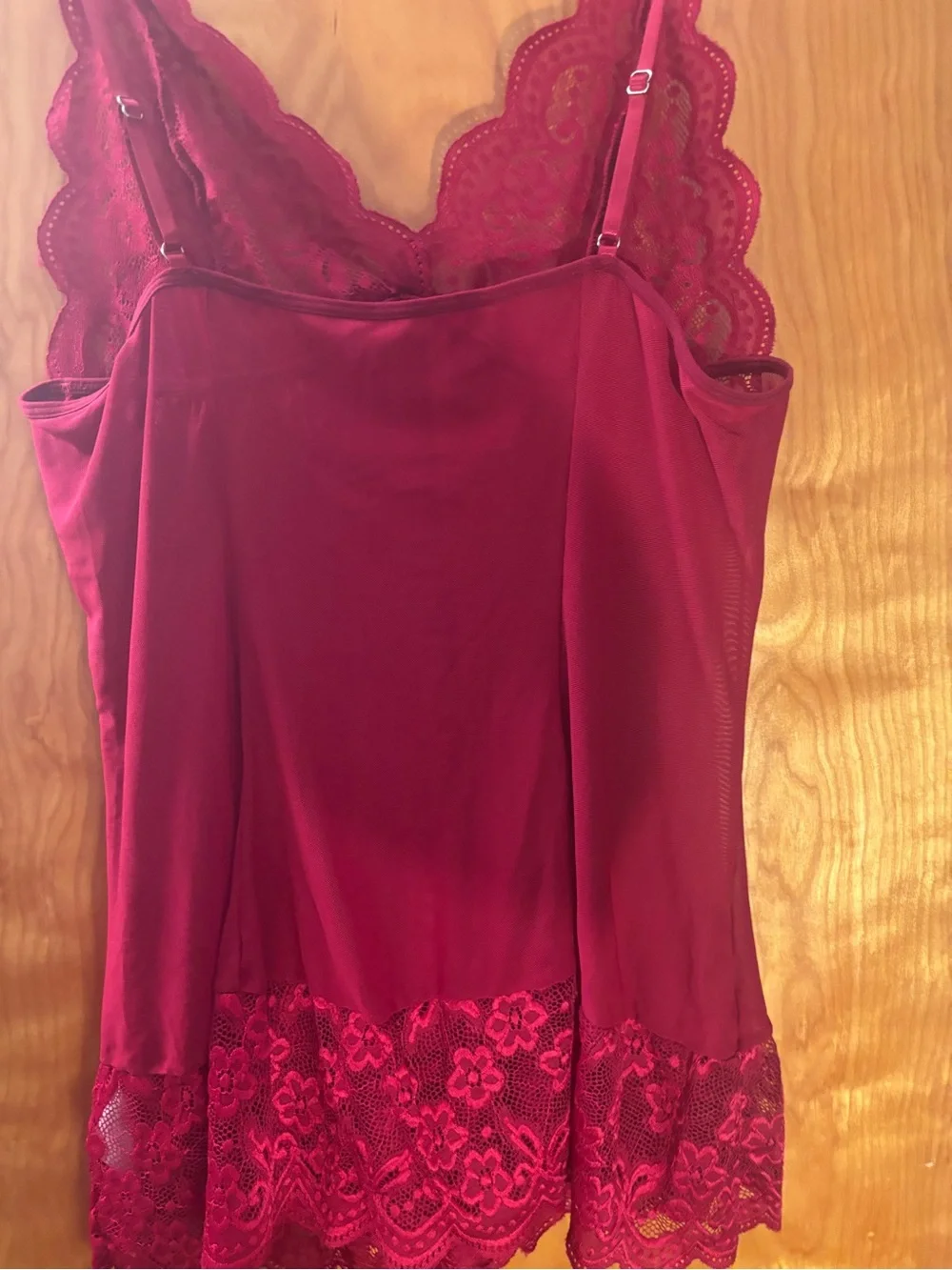 Red lace lingerie with floral embroidery, size XXL